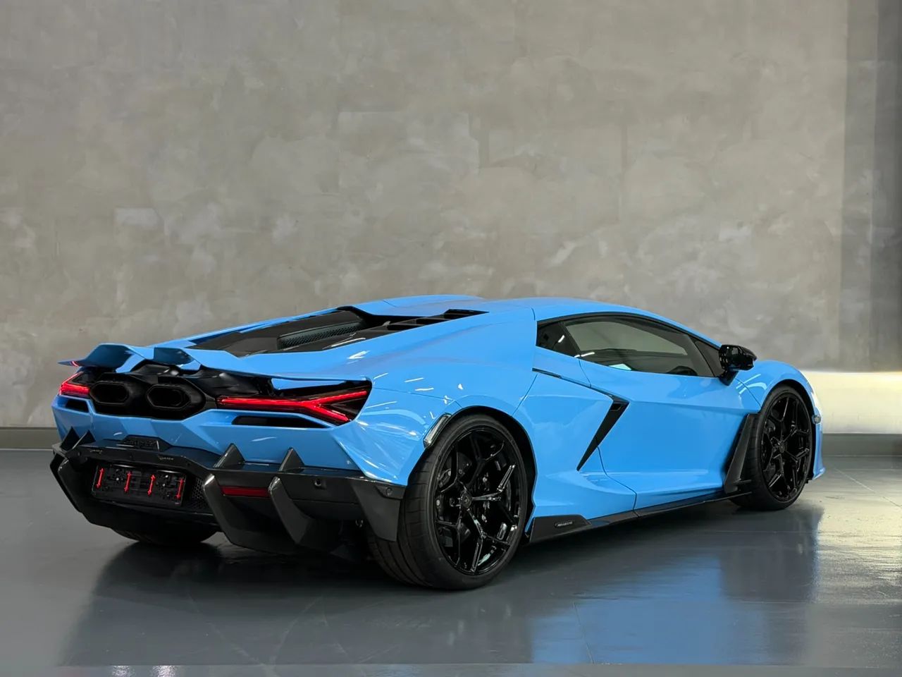 Lamborghini Revuelto Coupe LP 1015-4 (Hib), foto 3 de 17