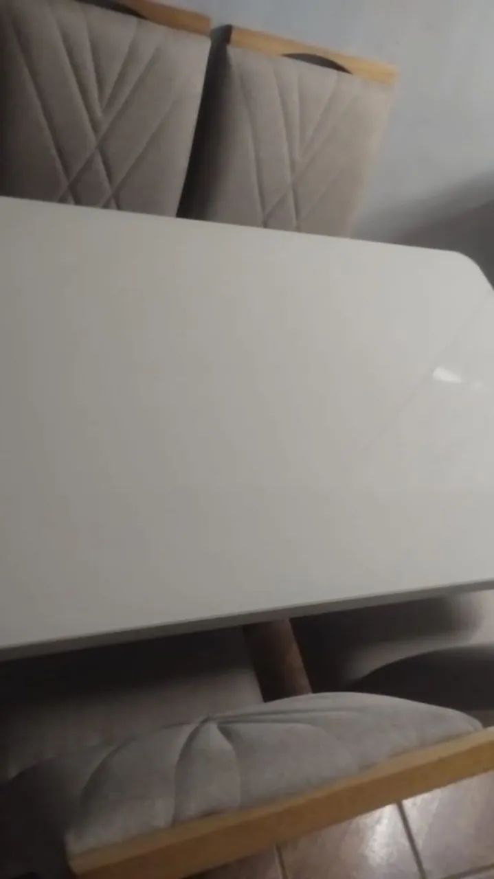 Mesa de jantar com 4 cadeiras  - Foto 3