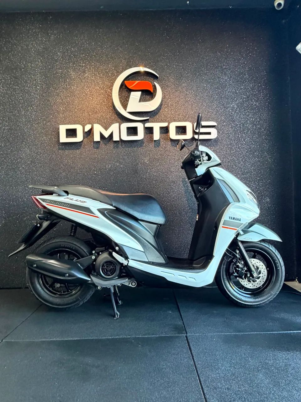YAMAHA FLUO 125 - 2024  - Foto 5