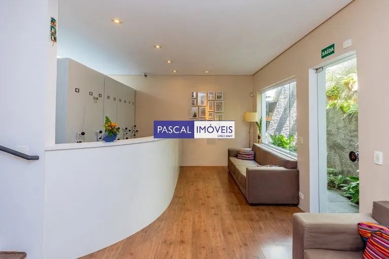 Casa Comercial Alto de Pinheiros 3 salas 1 vaga