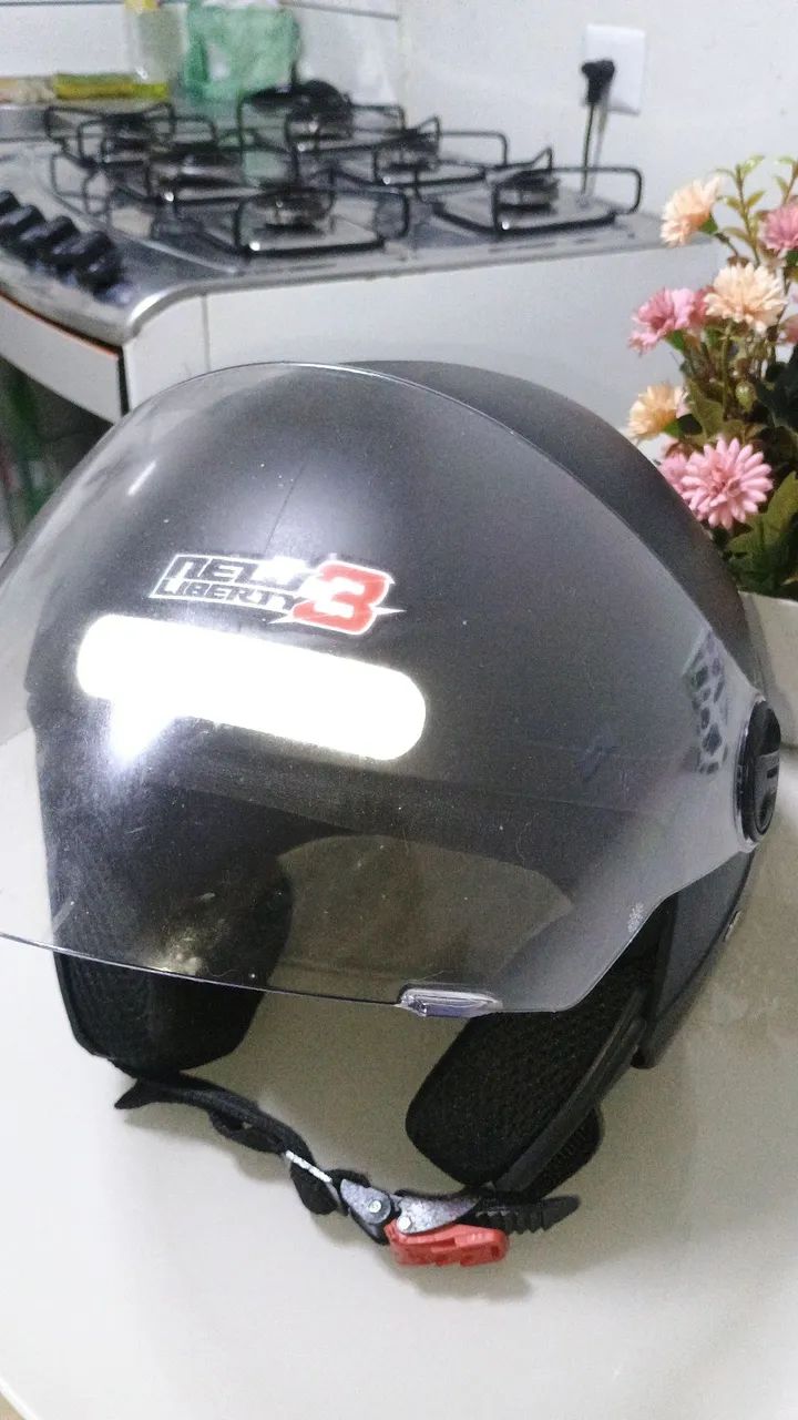 Capacete usado 1 vez  - Foto 4