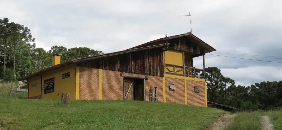 POUSADA  com terreno de 2ha,  e 300 m2 área construída, sede e 6 chalés em  - Urubici - SC - Foto 2