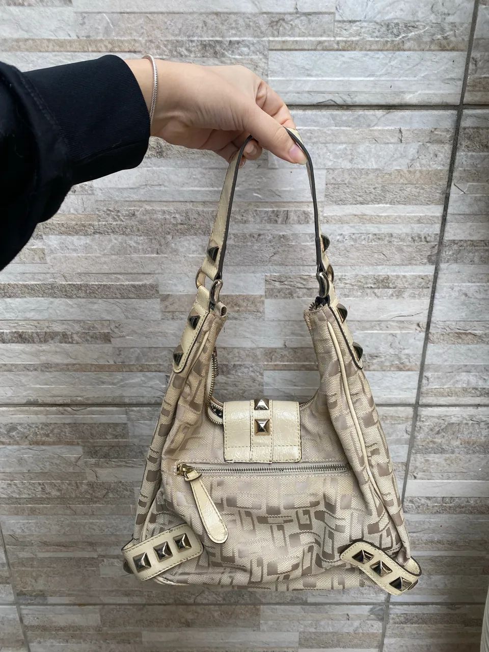 Bolsa Guess Original Seminova - Estilo vintage - Foto 5