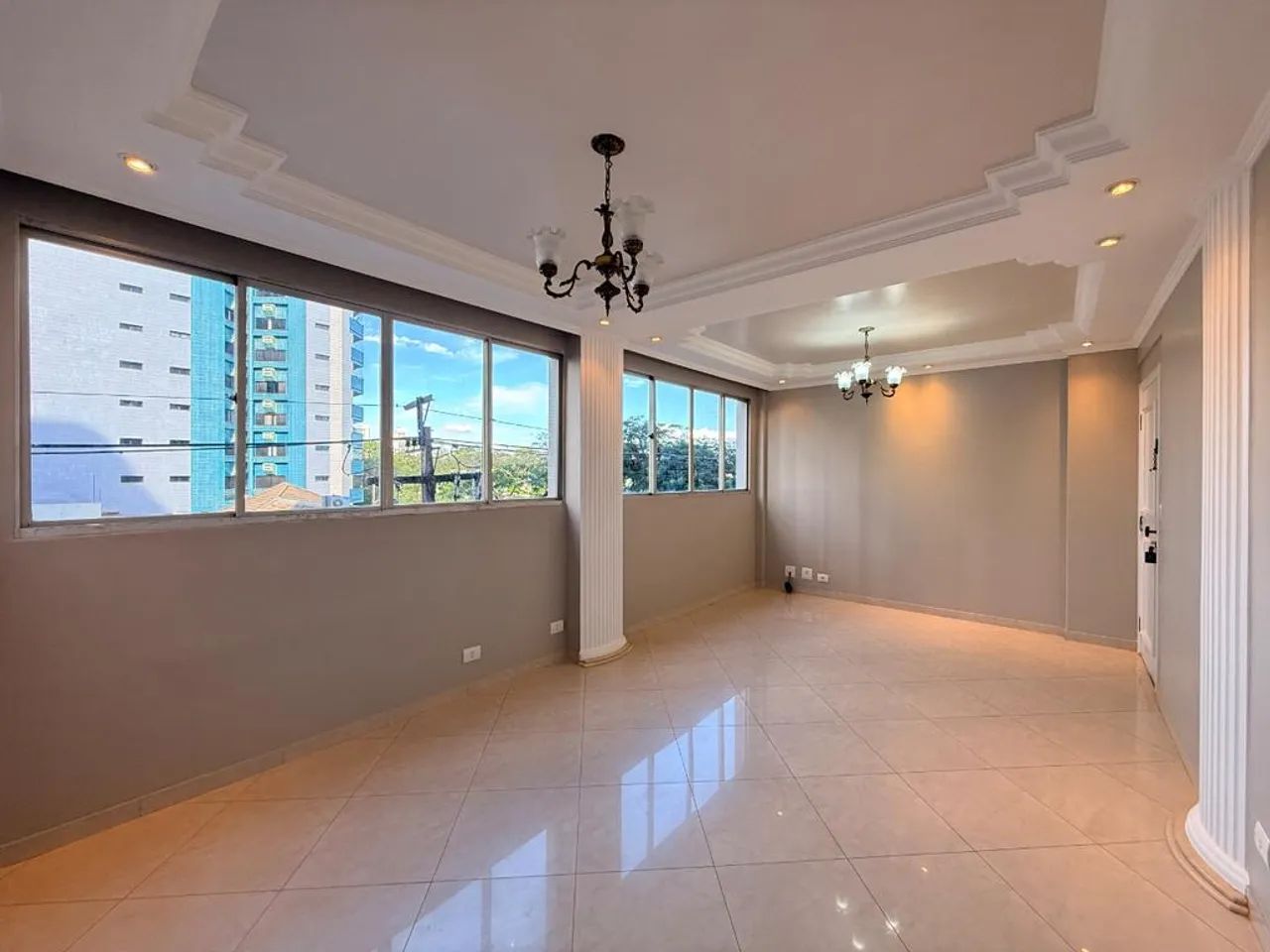 Apartamento para alugar em Maringá, Zona 01, com 3 quartos, com 138 m², Condomínio Edifíci