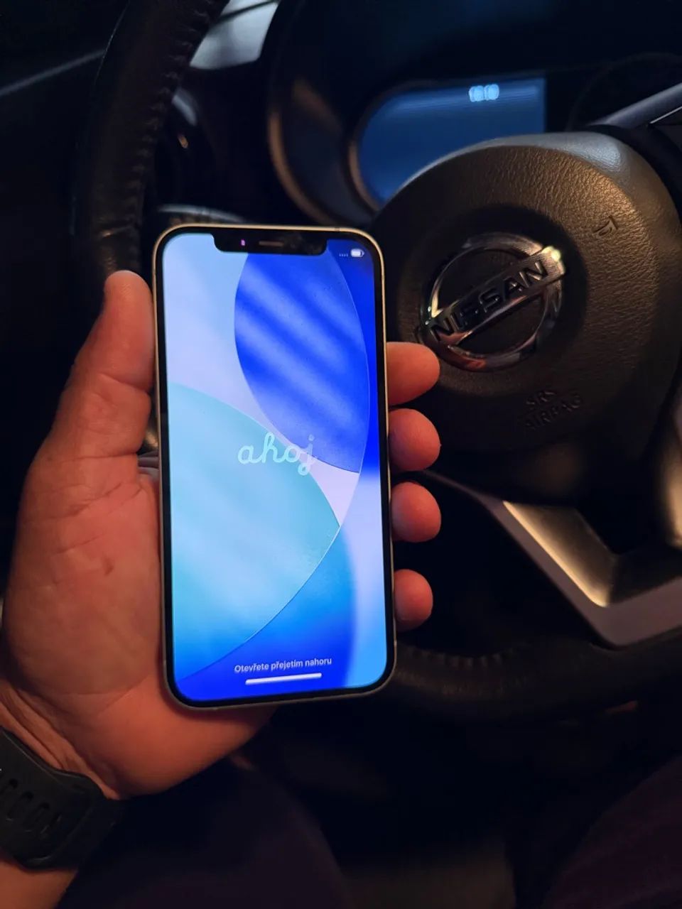 Vendo iPhone 12 128Gb impecável 