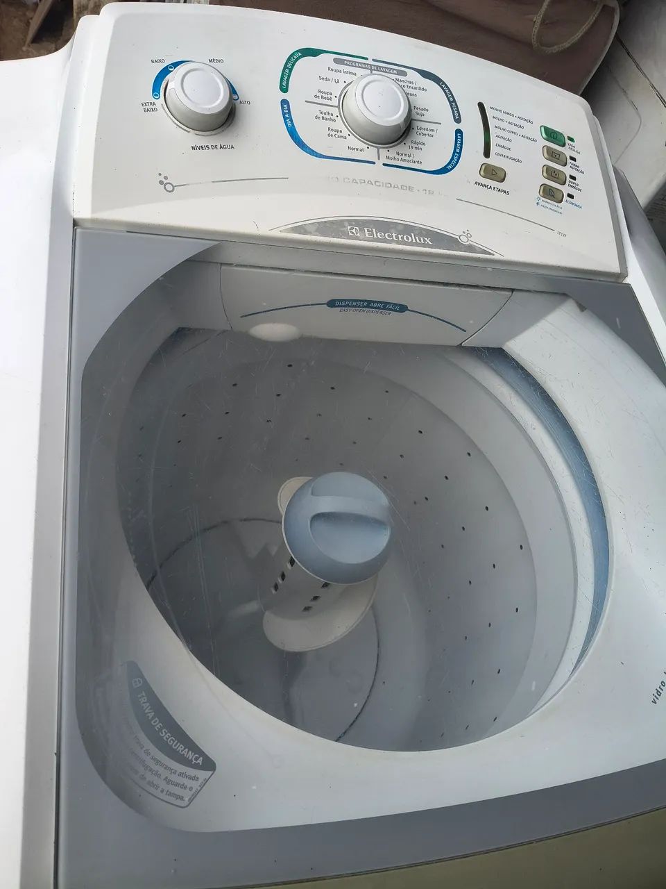 Máquina Eletrolux 12 kg 