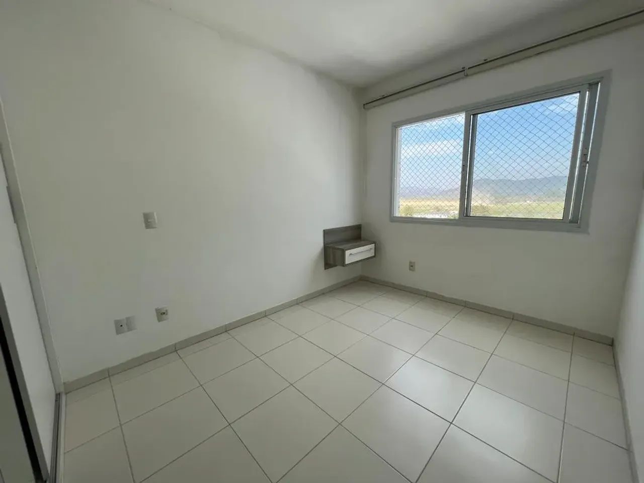 Apartamento para venda possui 80 metros quadrados com 3 quartos - Foto 2