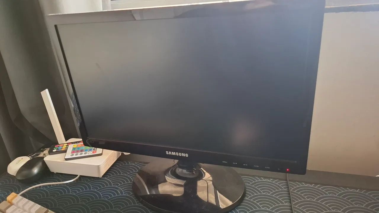 Monitor samsung 60hz 19" - Foto 4