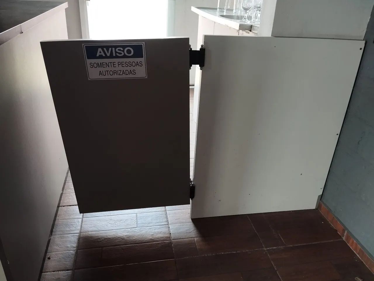 Vendo balcão caixa completo  - Foto 3