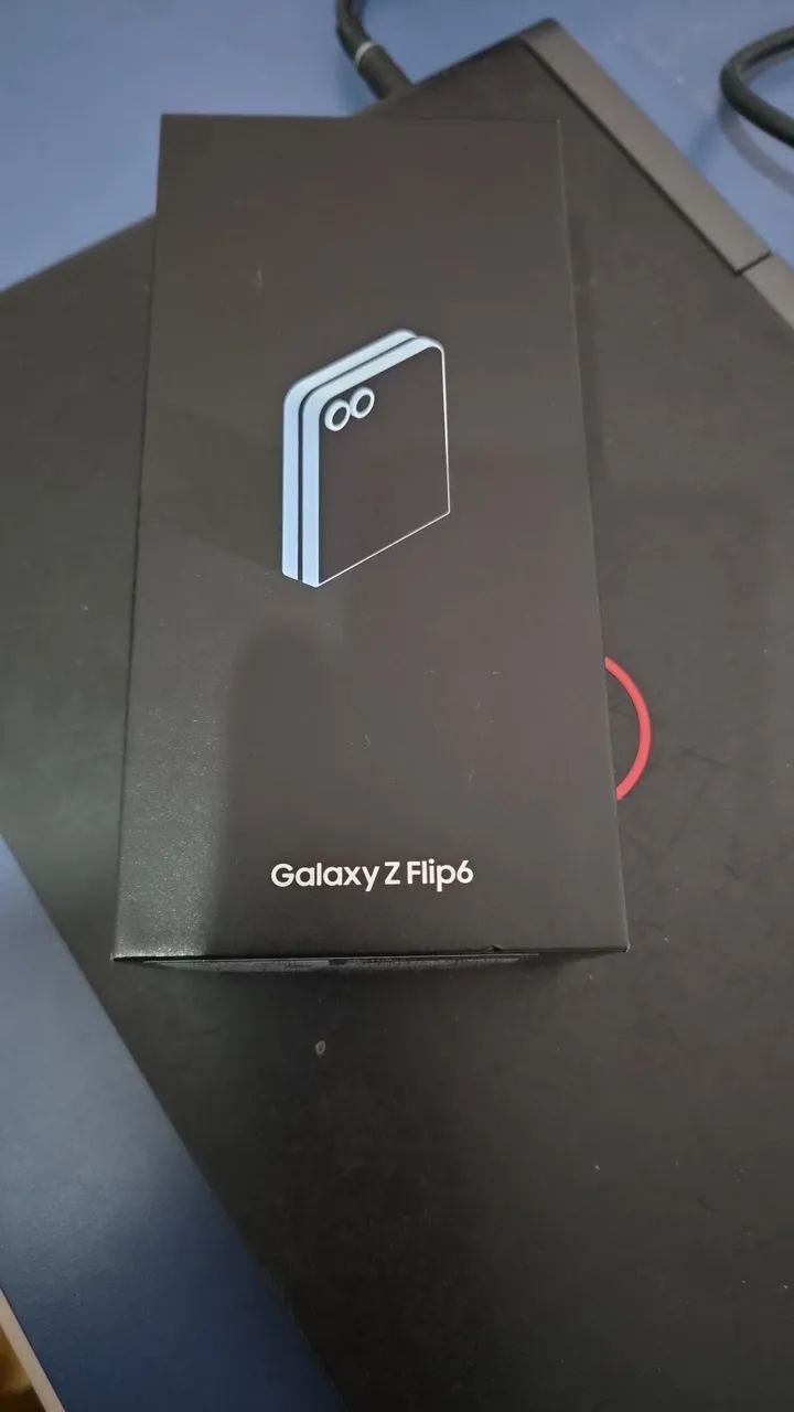 Samsung Galaxy Z Flip 6