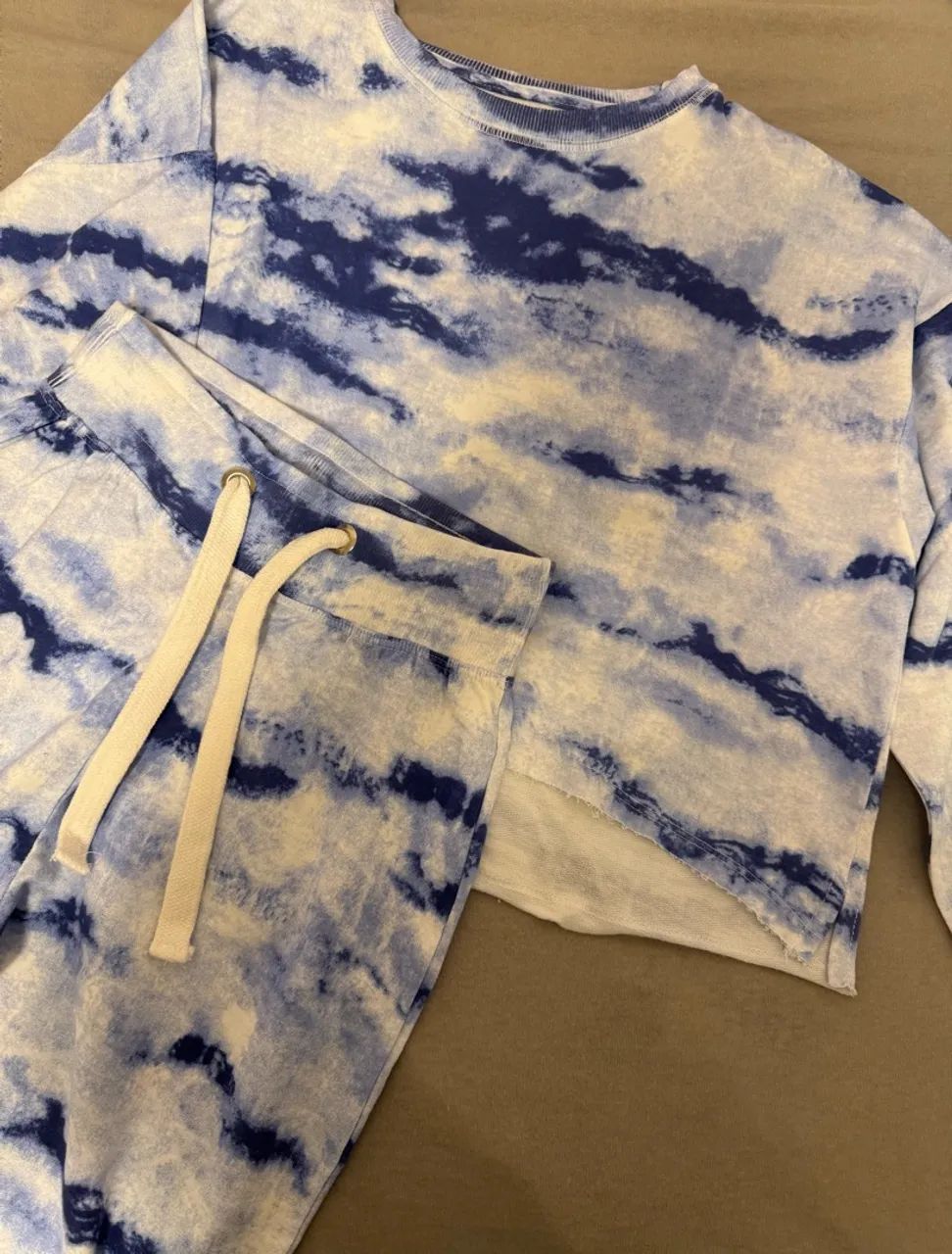 Conjunto de Moletom Tie Dye Azul