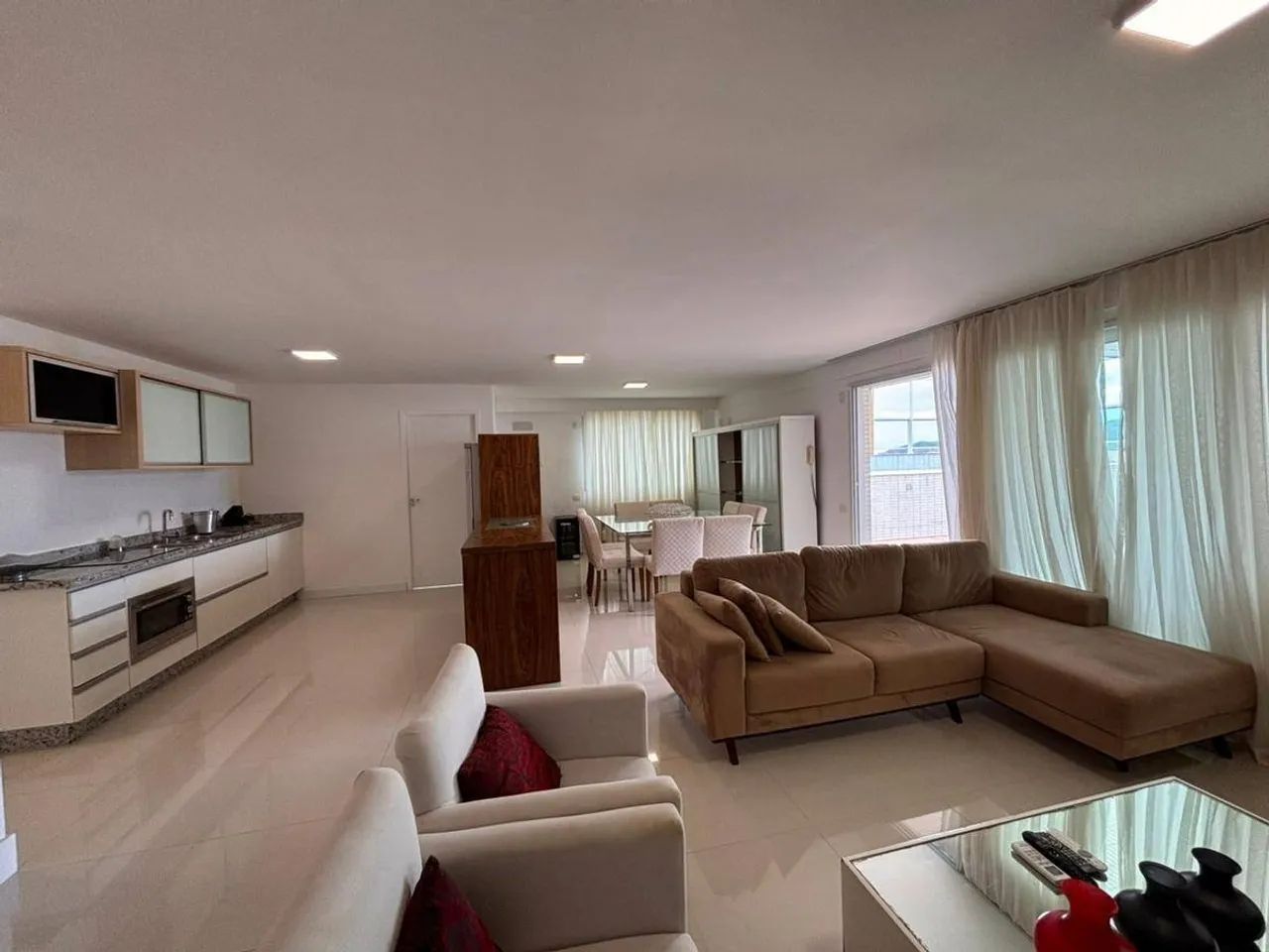 Cobertura com 3 Suítes e 373m² - Agronômica - Foto 4