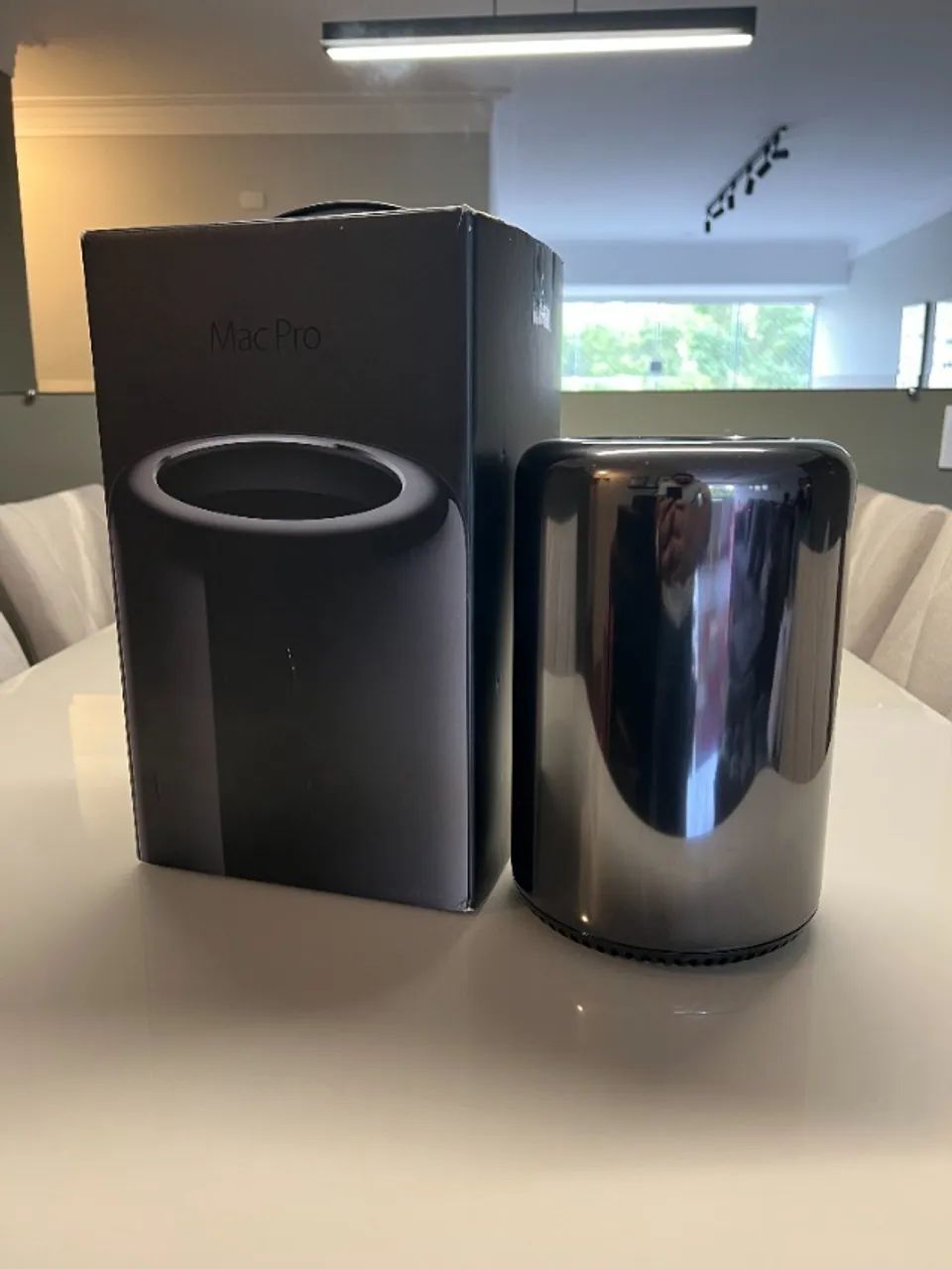 ひ*様 Mac PRO 2013 デュアルGPU Xeon+NVMe 256GB Mac Pro 2013 Xeon 6-Core 16GB SSD 256GB Dual FirePro D500