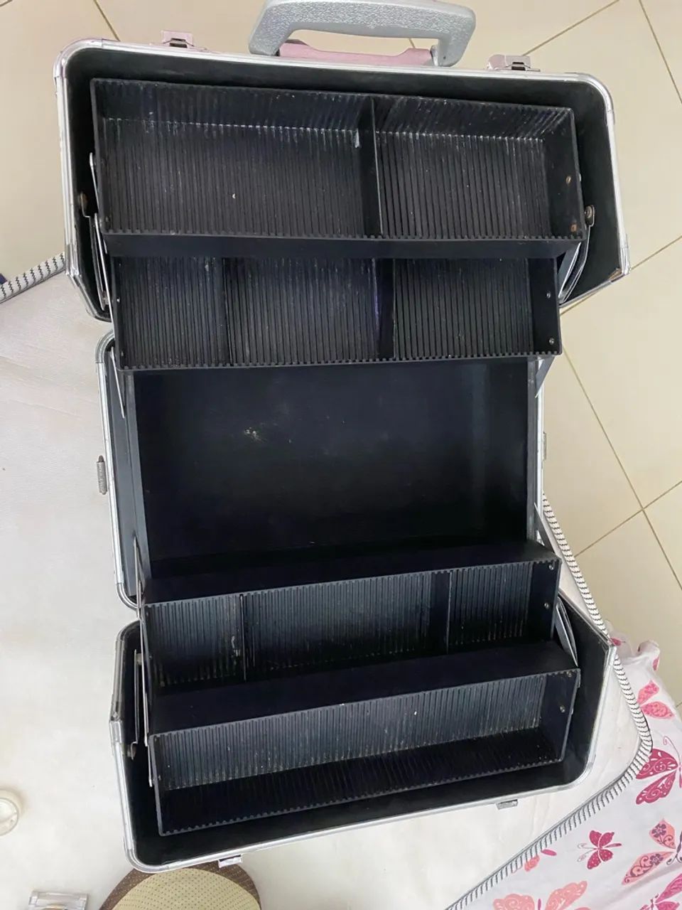 Maleta de maquiagem profissional - Foto 3