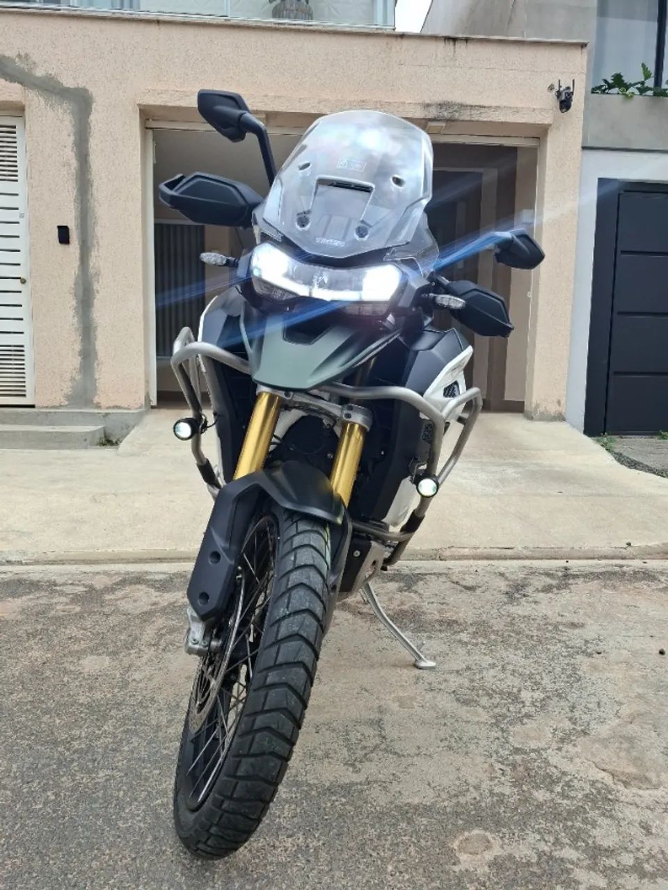 LAURENCE ARCHER TIGERTAILZ STRYPER まとめ売り Triumph 1200 Rally Explorer 2023 - 1495217954 | OLX
