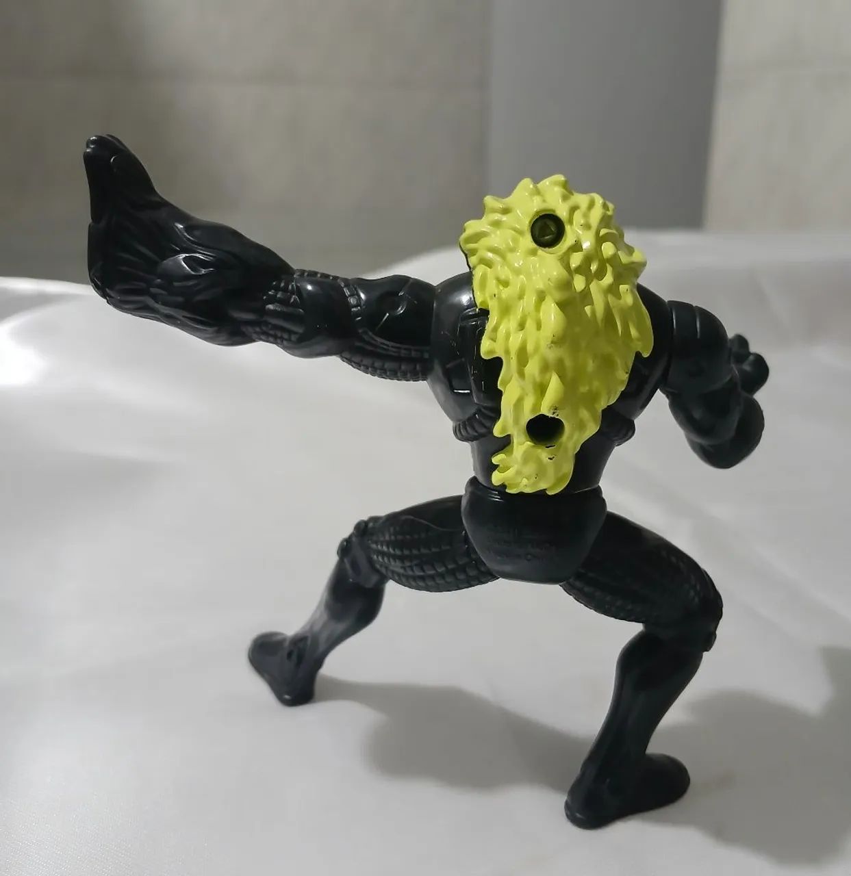 Boneco Max Steel Toxzon usado - Foto 2