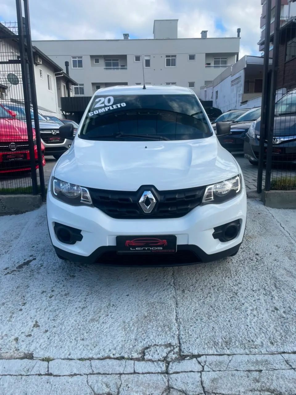 Renault Kwid Zen 1.0 Flex 12V 5P Mec. 2020 - Foto 2