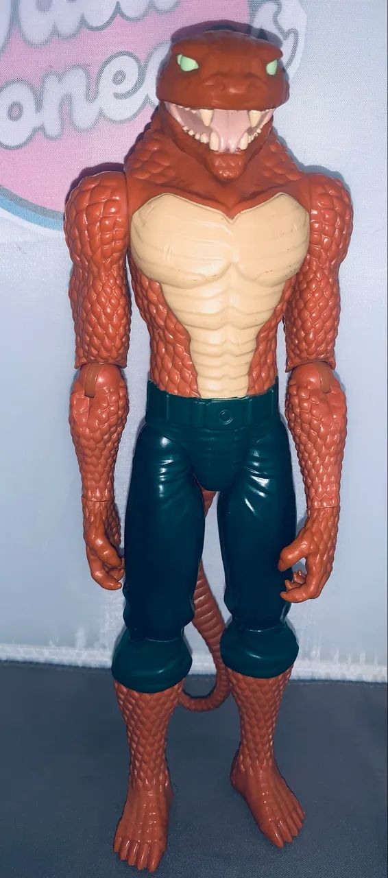 Copperhead da DC Comics, Spin Master. 30cm semi novo - Foto 2