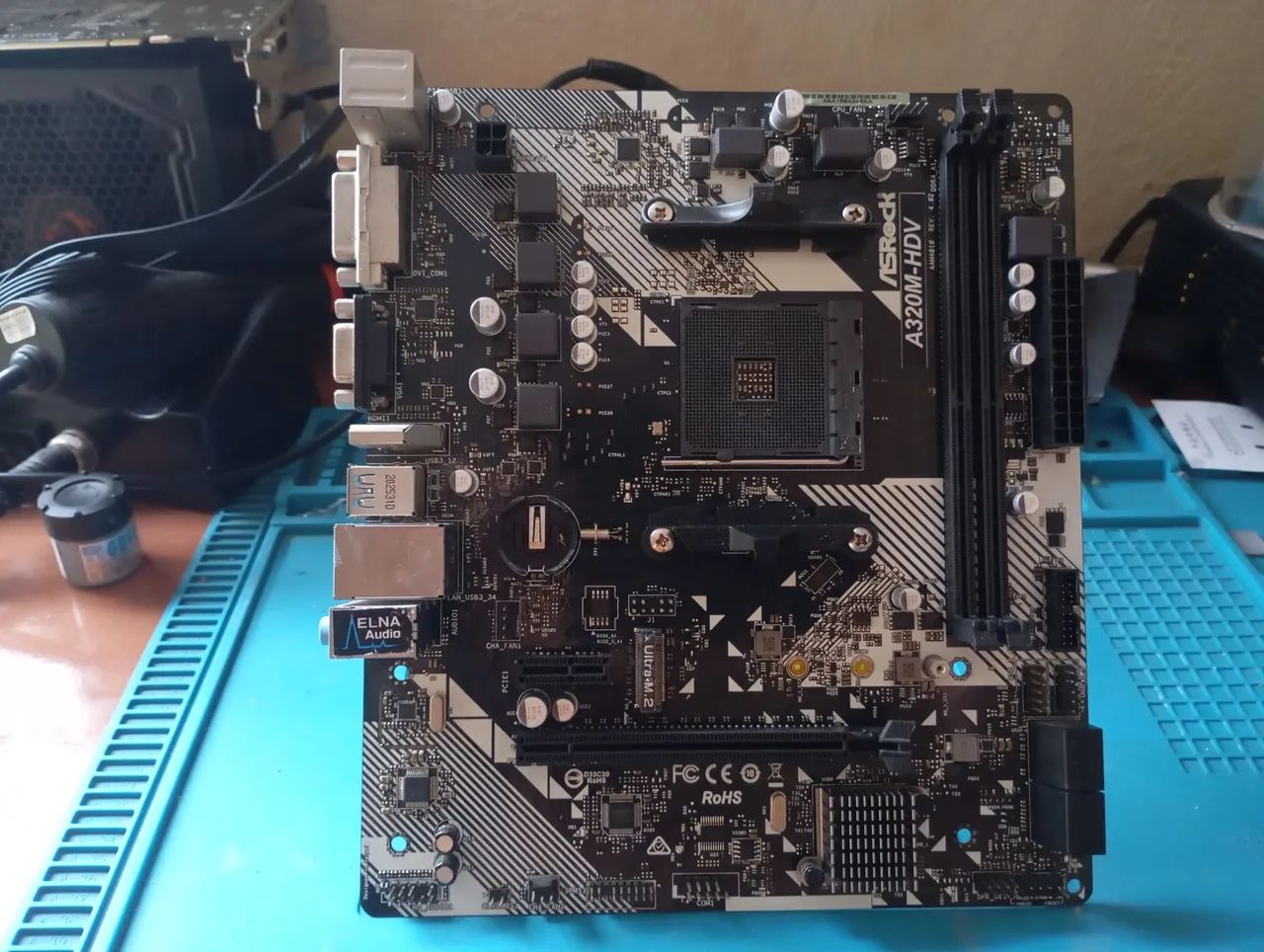 Placa mãe A320M asrock no precinho 100% - Foto 3