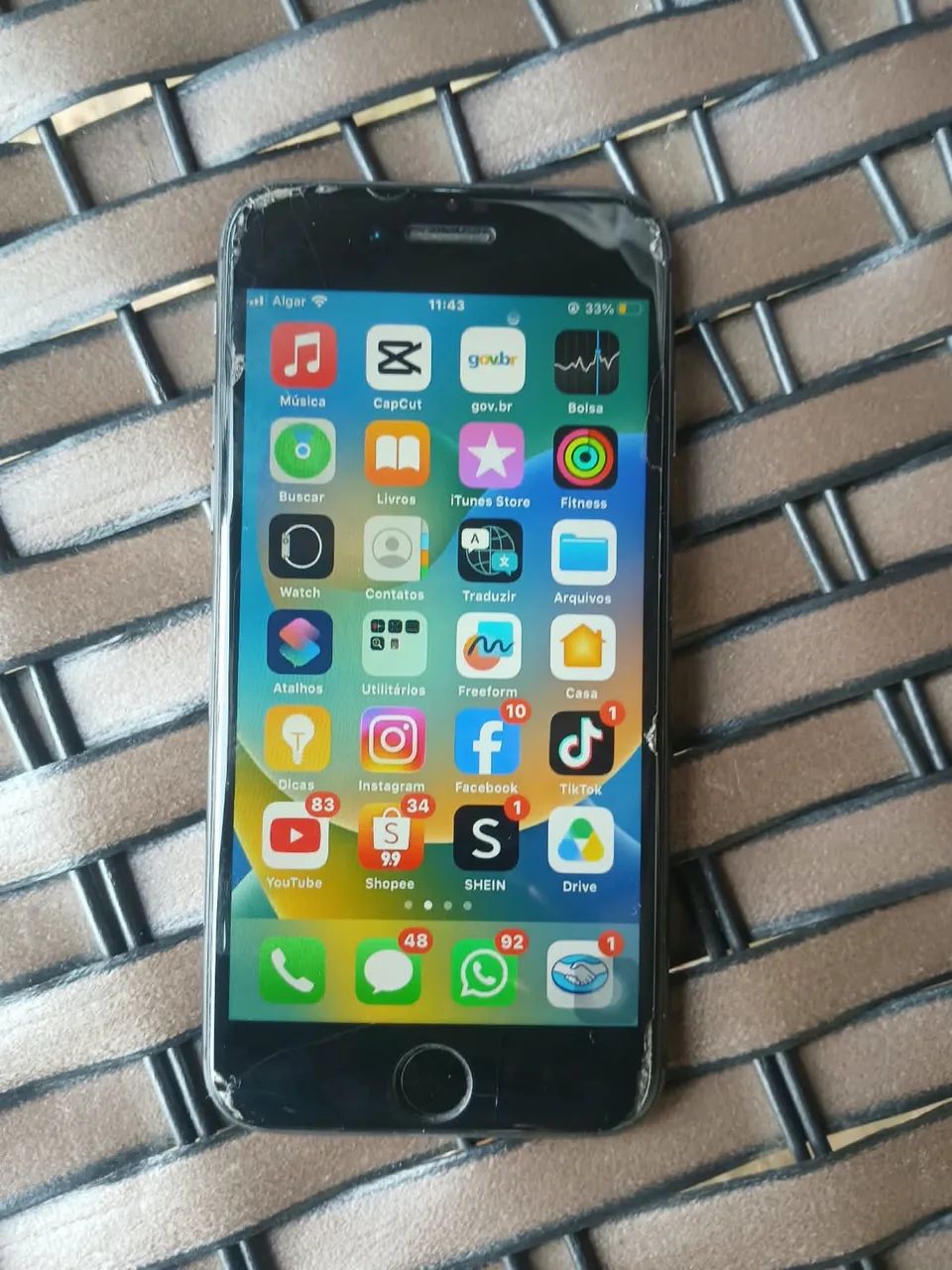 iPhone 8