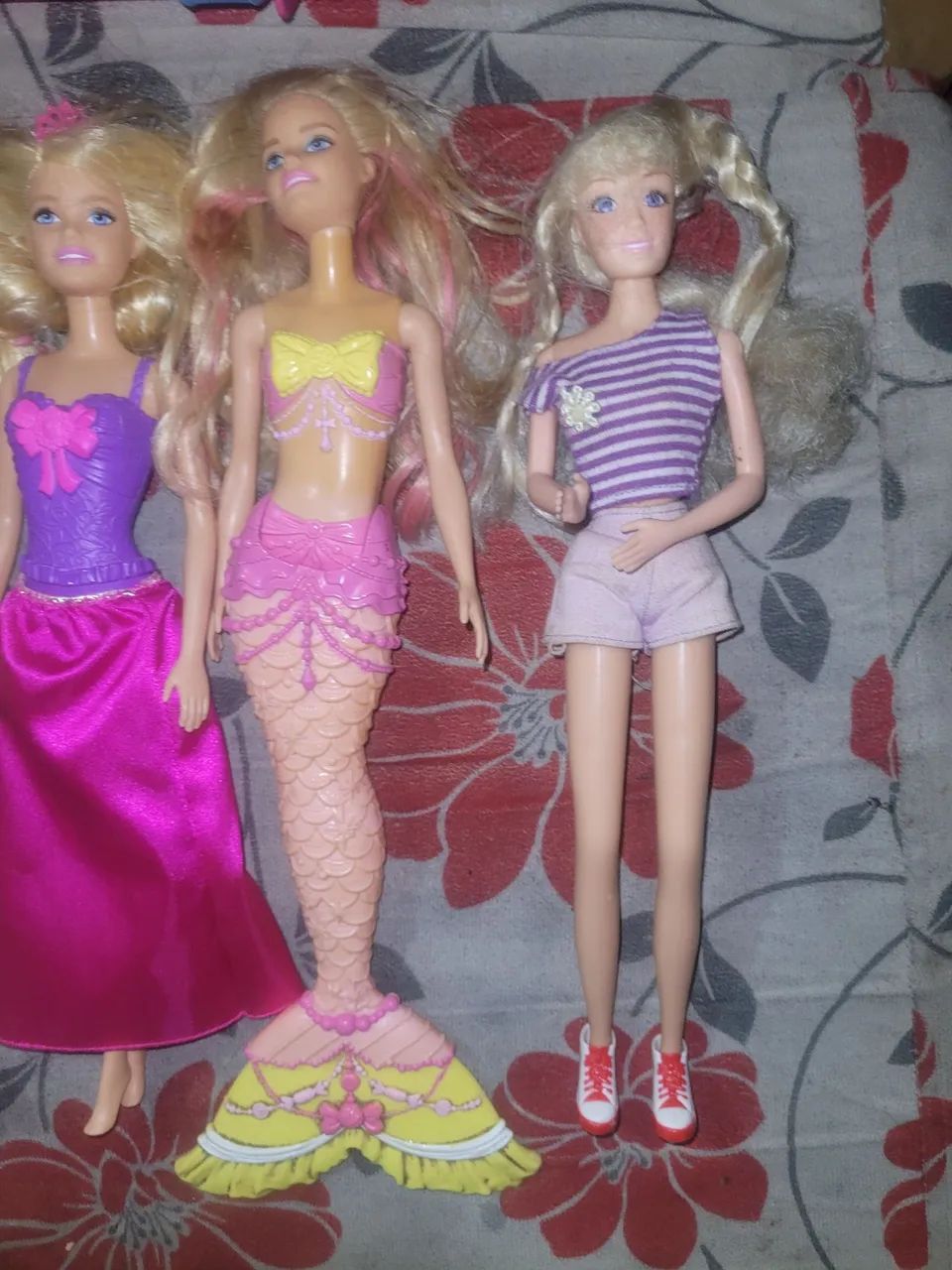 Lote de barbie com maleta - Foto 4
