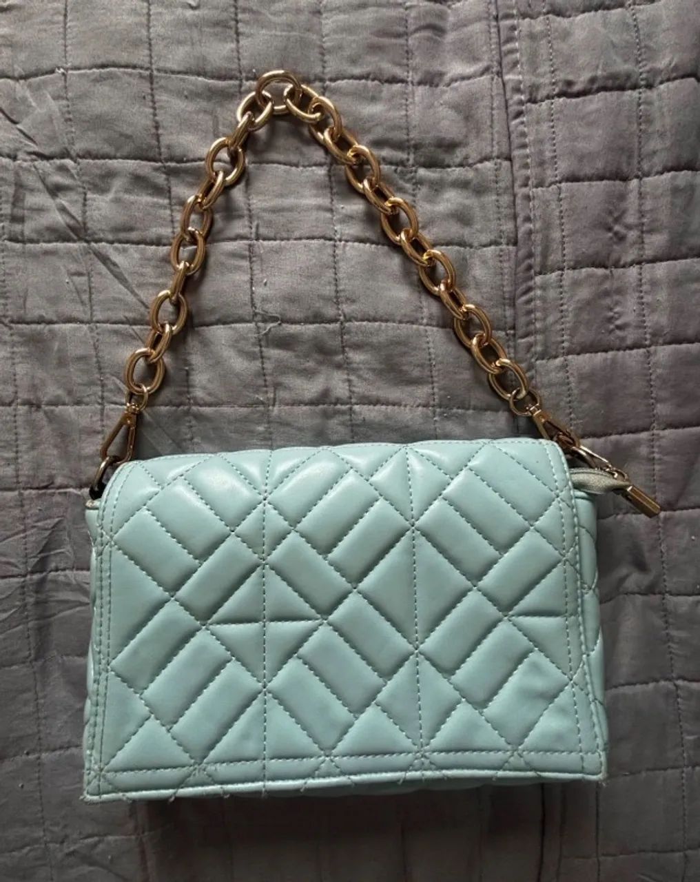 Bolsa Verde Água com Corrente 