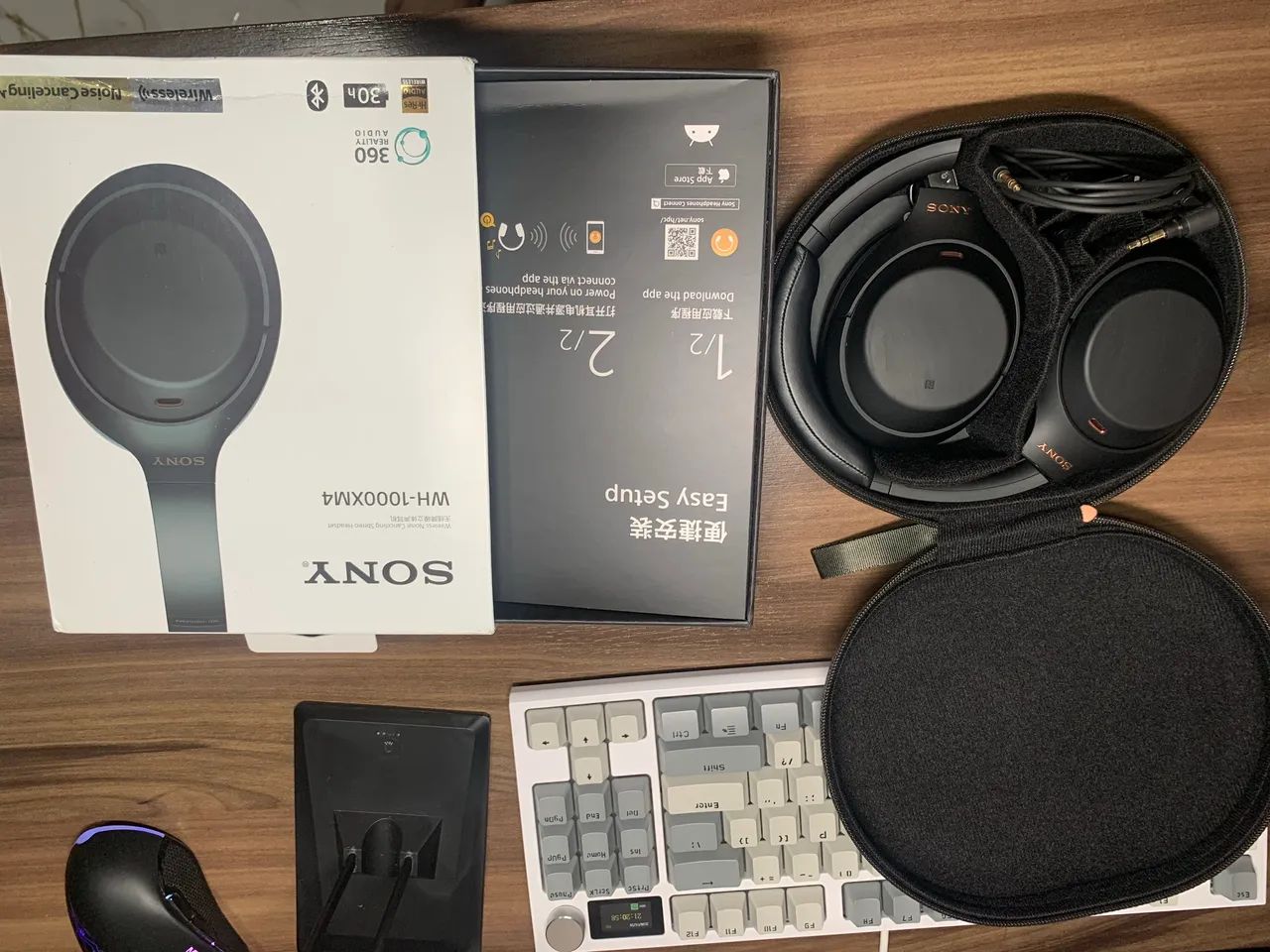 Fone com cancelamento de ruído. Sony WH-1000XM4 sem fio Bluetooth