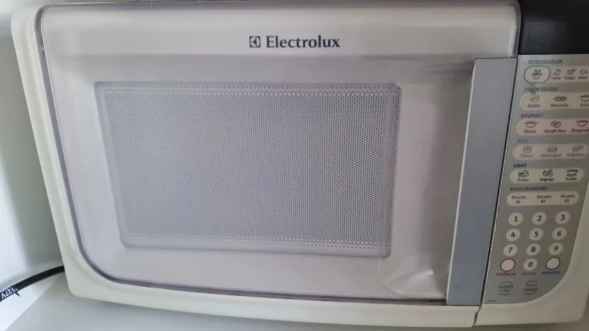 Micro ondas Eletrolux 31 litros - Foto 4