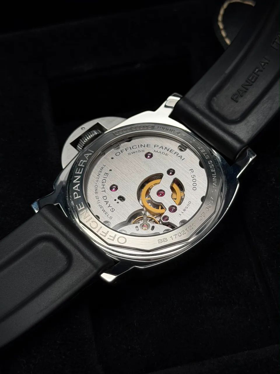 Panerai Luminor Base 8 Days - Foto 4