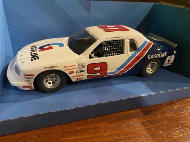Scalextric Ford Thunderbird 1:32 Autorama Carrera Evolution Exclusivo! - Foto 2