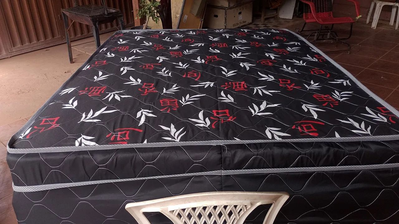 Vendo essa cama casal nova - Foto 2