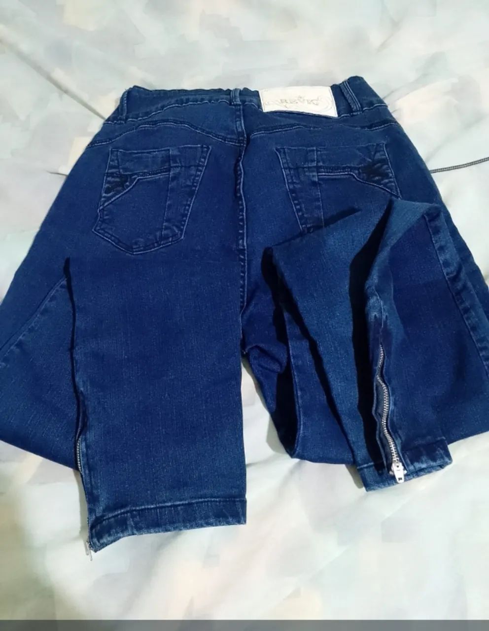 Bolsas e roupas novas  - Foto 4