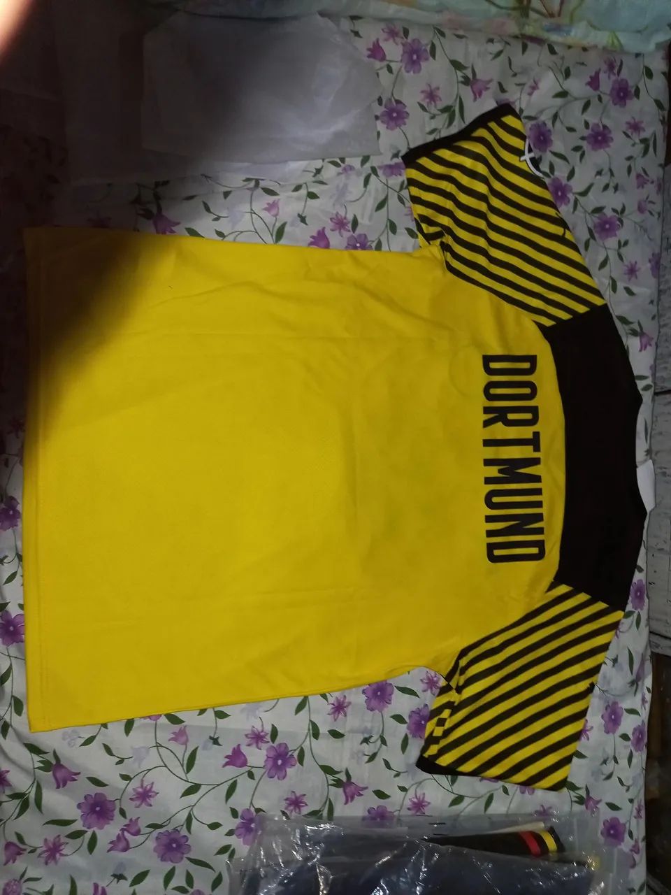 Camisa de time do Borussia Dortmund Retro 2021 - Foto 3