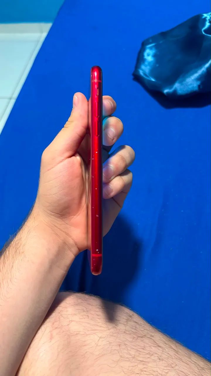 iPhone XR RED 64gb - Foto 5