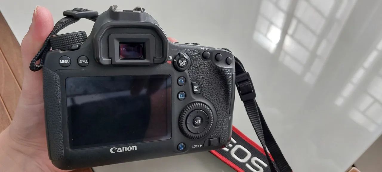 Câmera Canon EOS 6D em Perfeito Estado - Foto 3