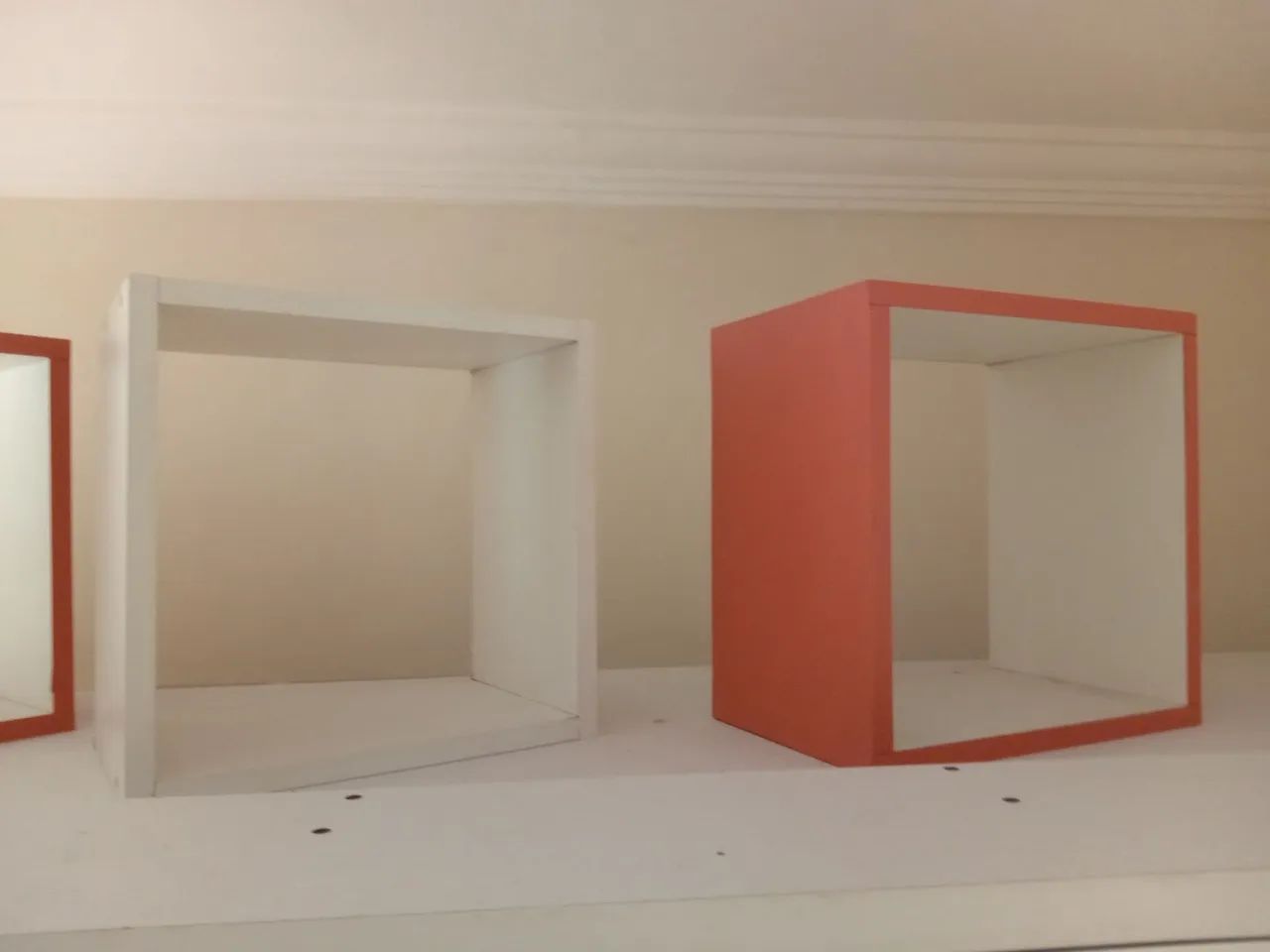 Wall Square65171908466050121