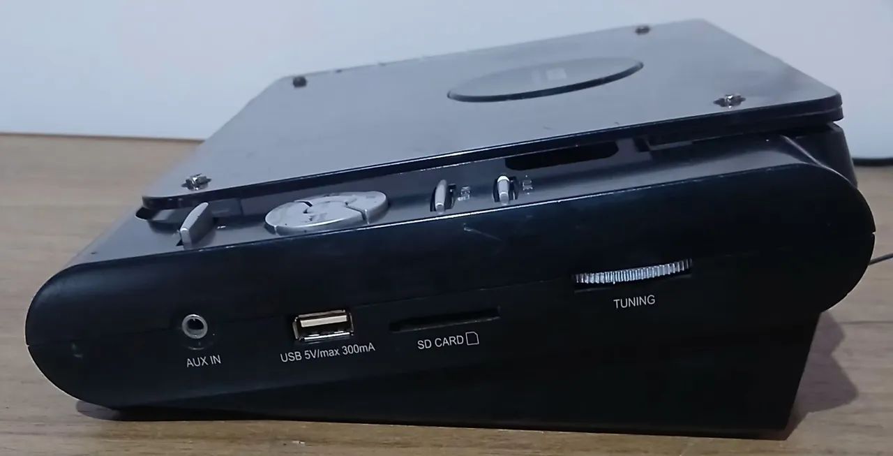 Micro System Coby MPCD497BR - No estado  - Foto 4