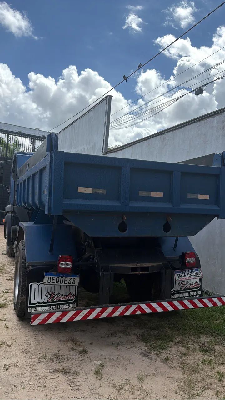 Vendo caçamba toco 13190 