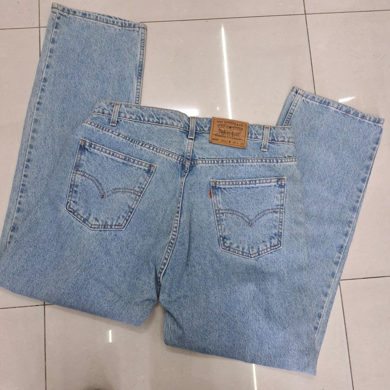 Calça Jeans levi's 505 - Foto 2