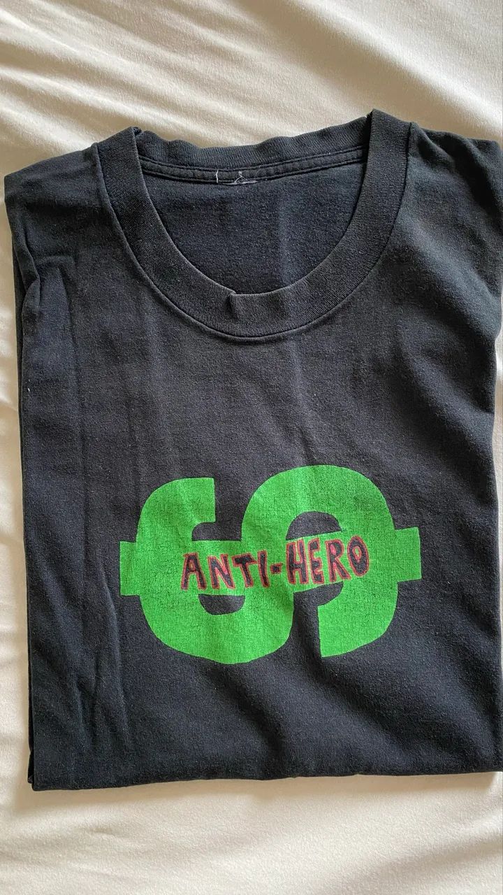 Camiseta Anti Hero - Foto 2