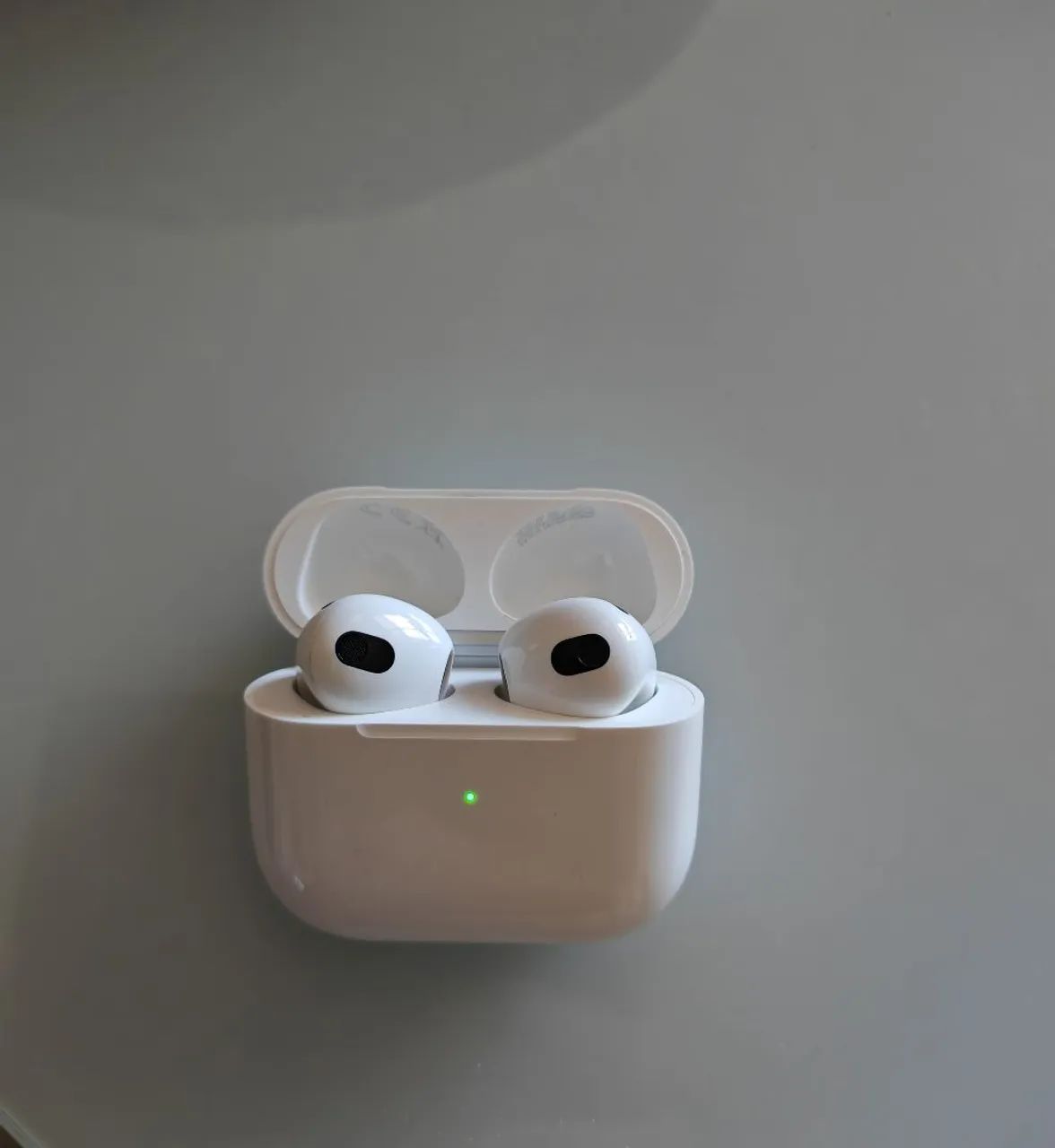 Apple Airpods 3 Modelo A2566 - Fones de Ouvido - Farolândia