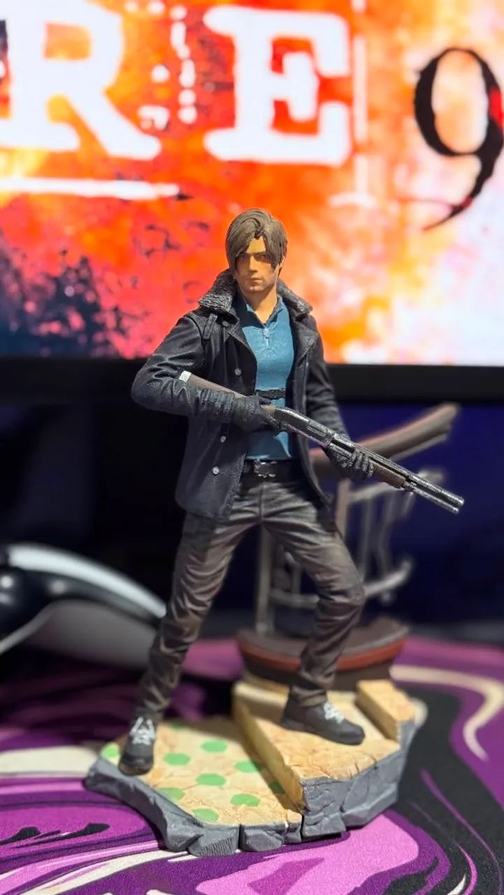 Figure Leon Kennedy 