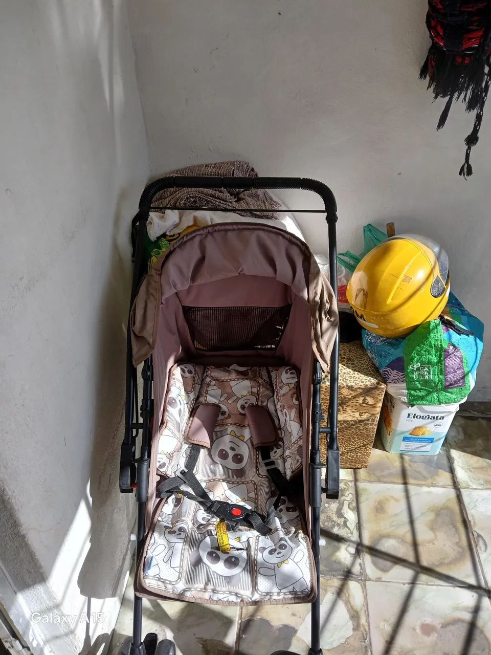 Vendo este lindo carinho de beber   - Foto 4
