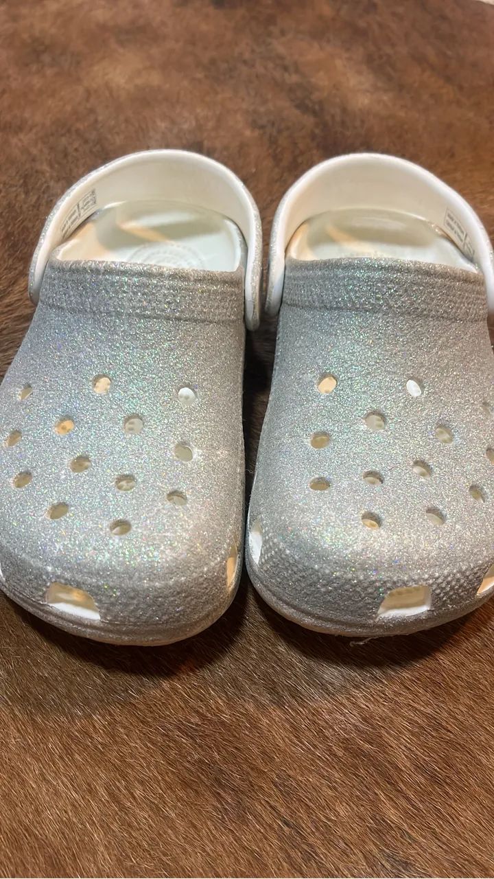 Crocs J2 