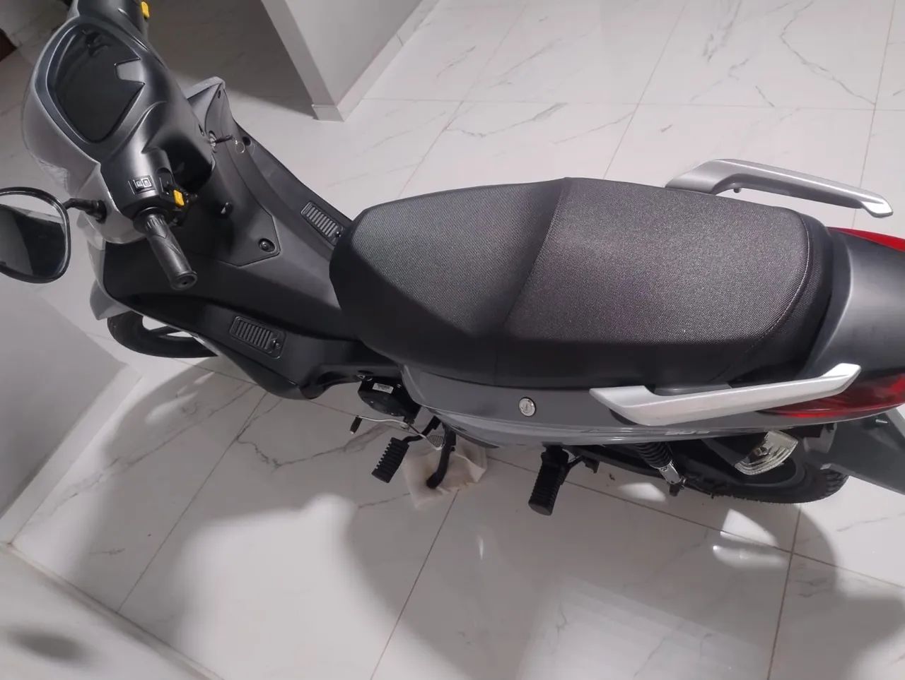 Vendo cinquentinha zerada ZAP *85 - Foto 5
