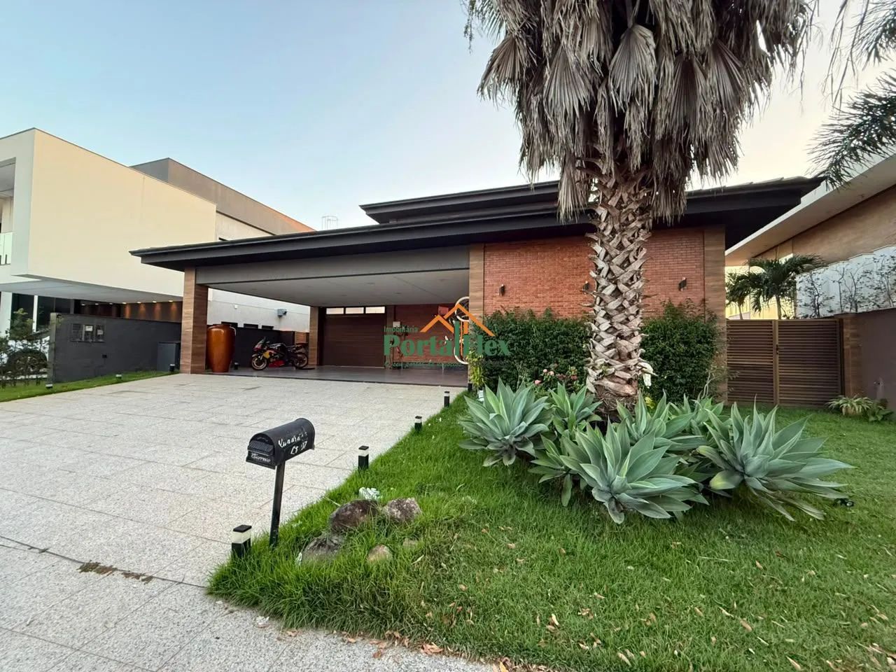 Casa à venda em Boulevard Lagoa - Serra/ES