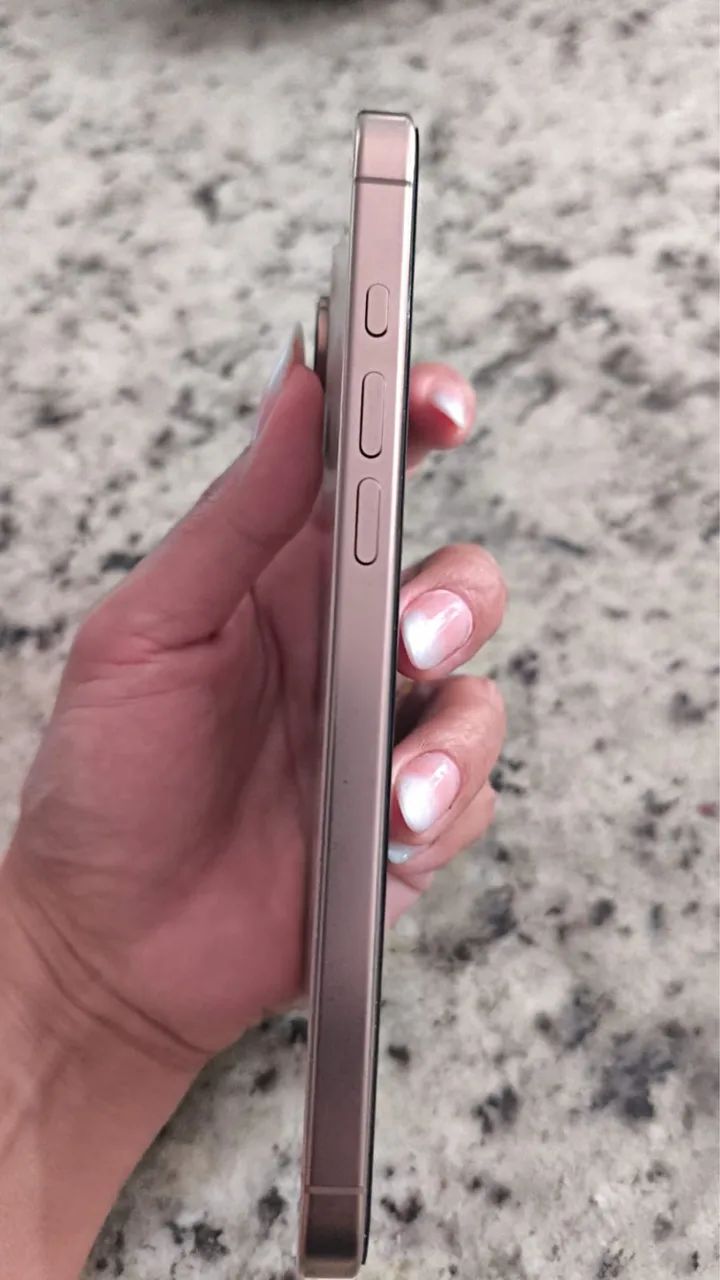 iPhone 16 pro Max  - Foto 3