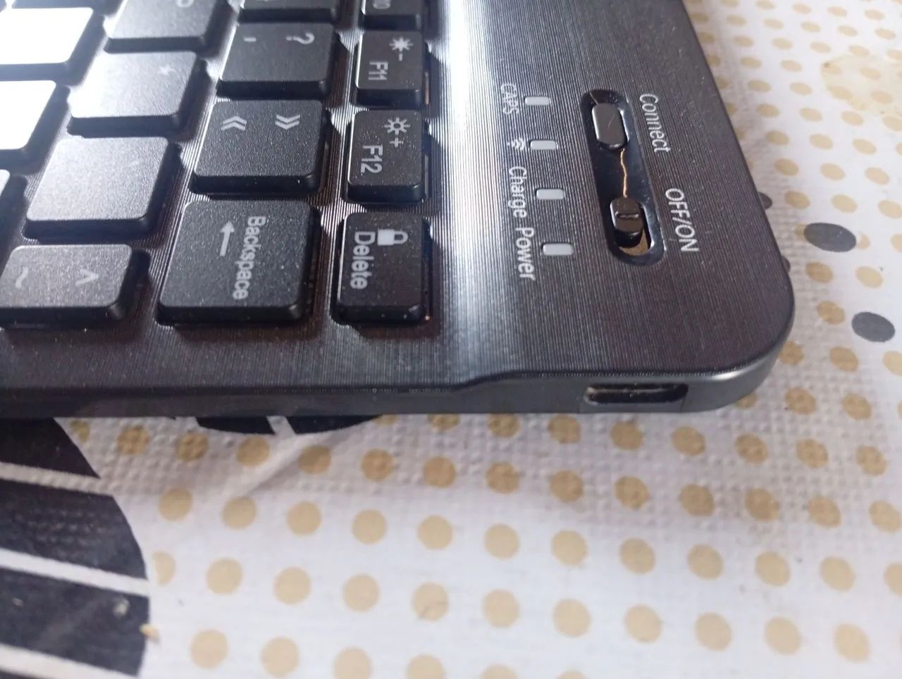 Teclado bluetooth RGB - Foto 4