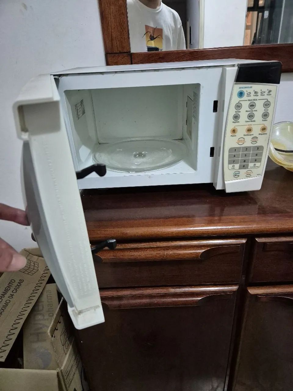 Microondas (Funciona, porém possui defeito) - Foto 5