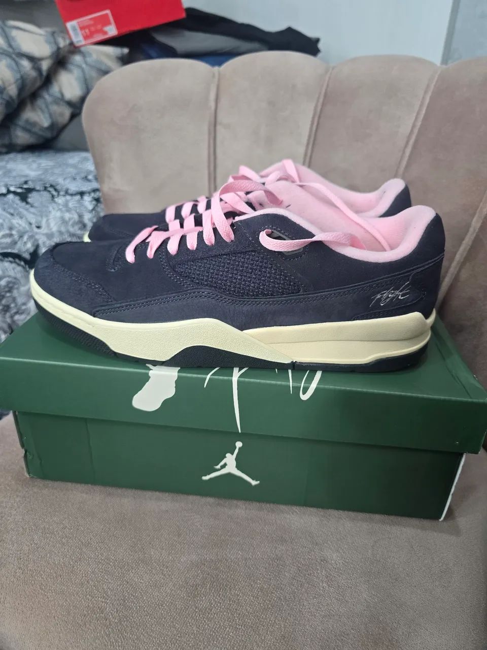 Jordan Flight Court, 43